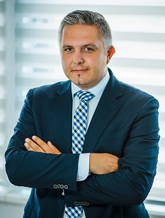 Damian Rutkowski - zdjęcie portretowe
          